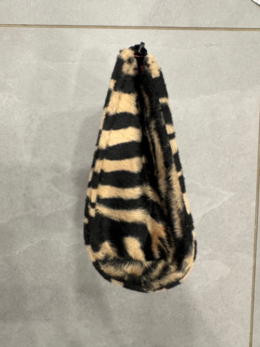 kate spade Zebra-Print Pouch - clutch in Black & Tan faux fur - Picture 4 of 7